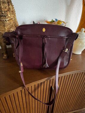 Cartier Must de Cartier Bordeaux Leather Crossbody / Shoulder Bag (c. 1988–1992)